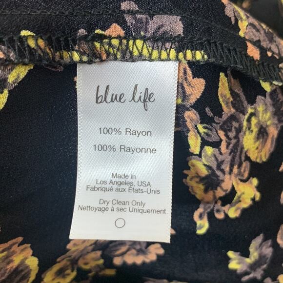 Blue life floral print off the shoulder ruffle blouse revolve black yellow XS - Picture 6 of 9
